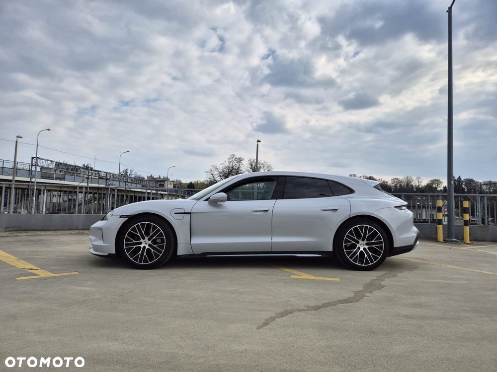 Porsche Taycan Sport Performancebatterie Plus - 15