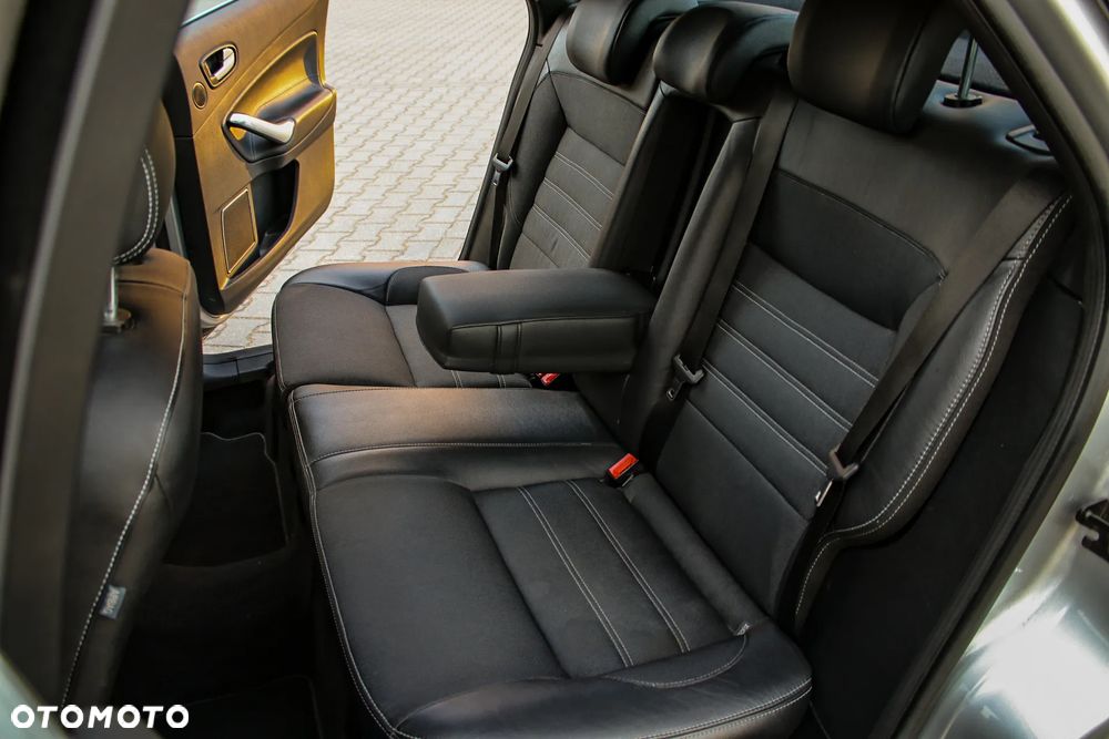 Ford Mondeo 2.0 TDCi Viva Titanium - 26