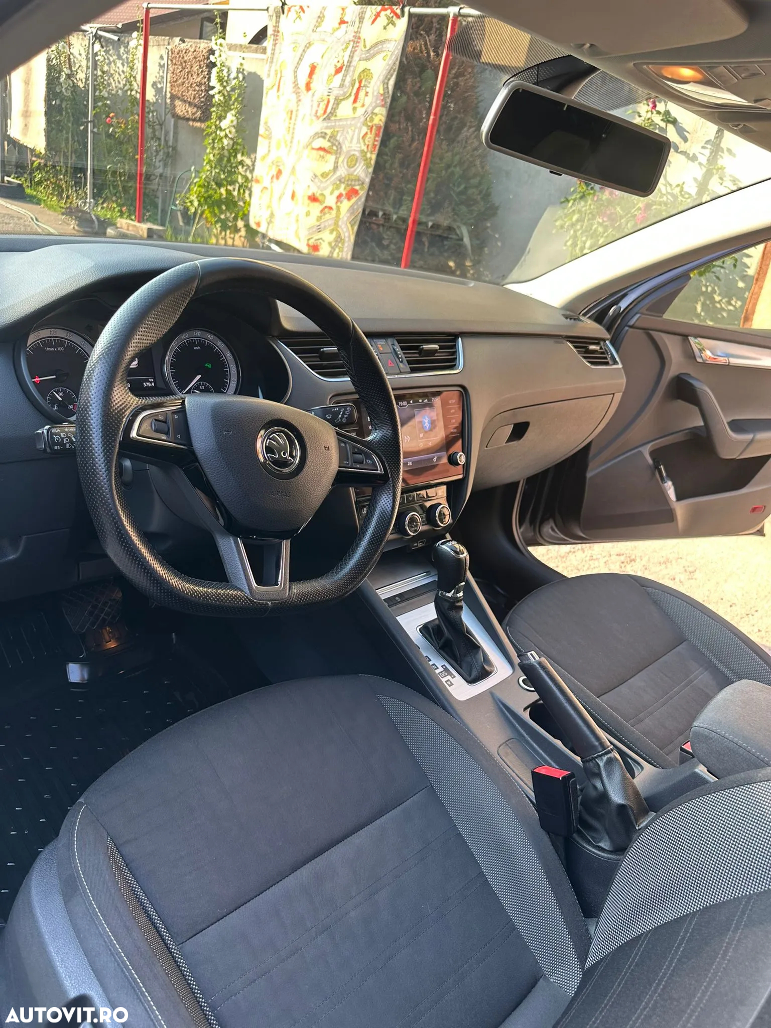 Skoda Octavia 2.0 TDI DSG Style - 10