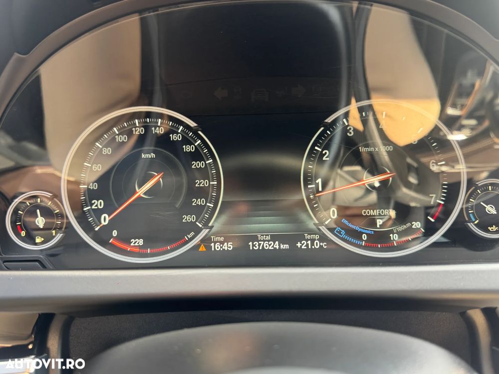 BMW Seria 6 650i xDrive - 10