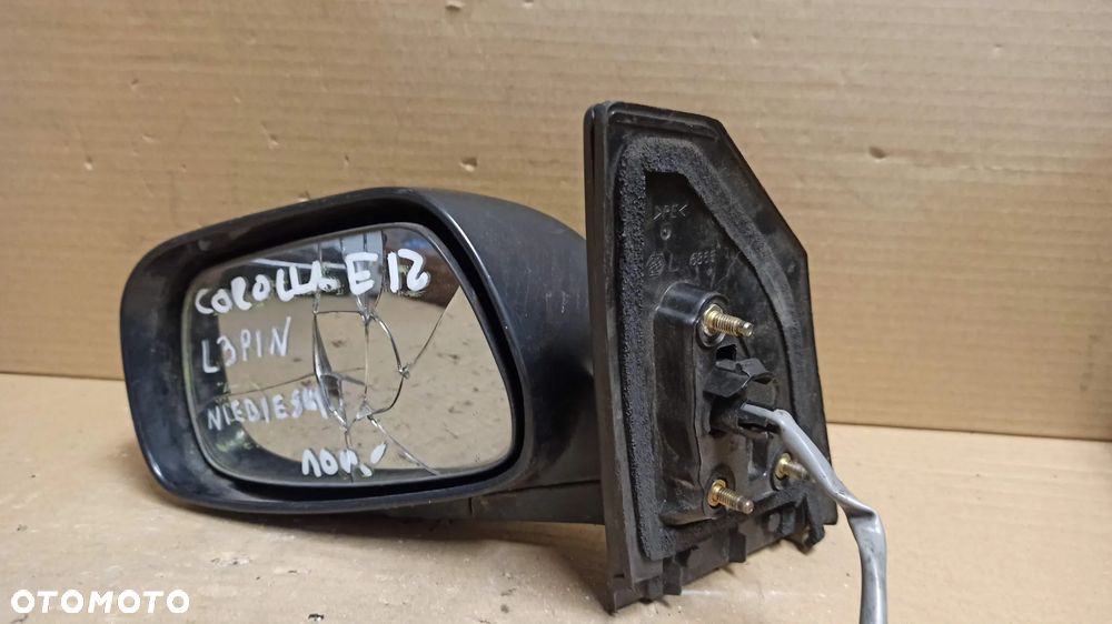 # LUSTERKO LEWE 3 PIN TOYOTA COROLLA E12 NIEBIESKI ZBITE SZKŁO - 2