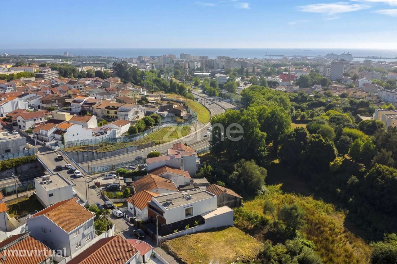 Moradia T3 Contemporânea com Espaço Exterior em Matosinhos - Grande imagem: 5/35
