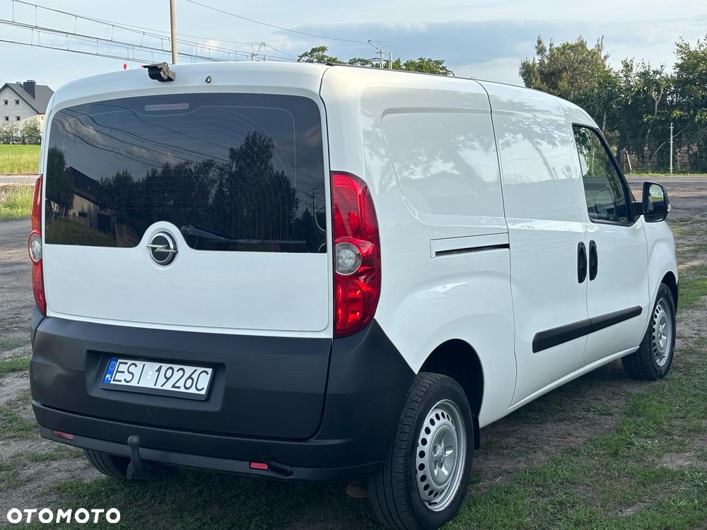 Opel COMBO MAXI - 8