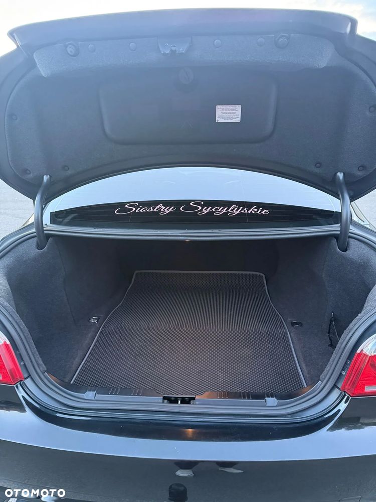 BMW Seria 5 525i - 16