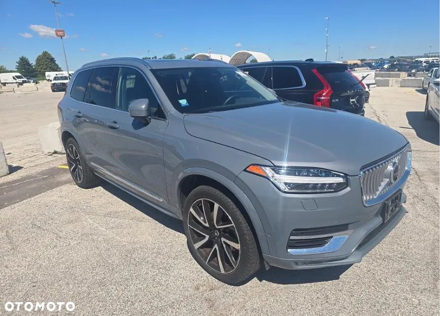 Volvo XC 90 - 1