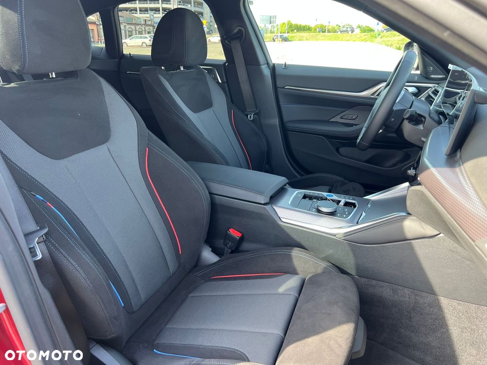 BMW i4 83.9kWh M60 xDrive - 24