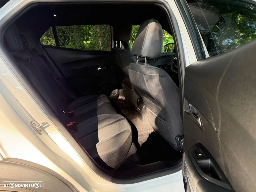 Peugeot 2008 - 25
