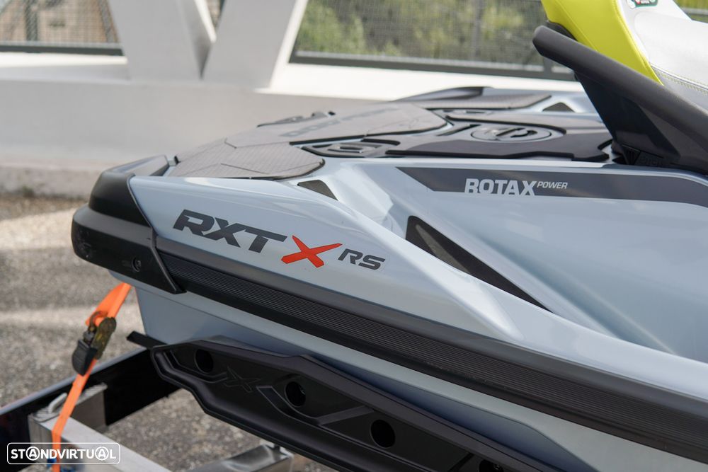 Sea-Doo RXT-X RS 325 - 8