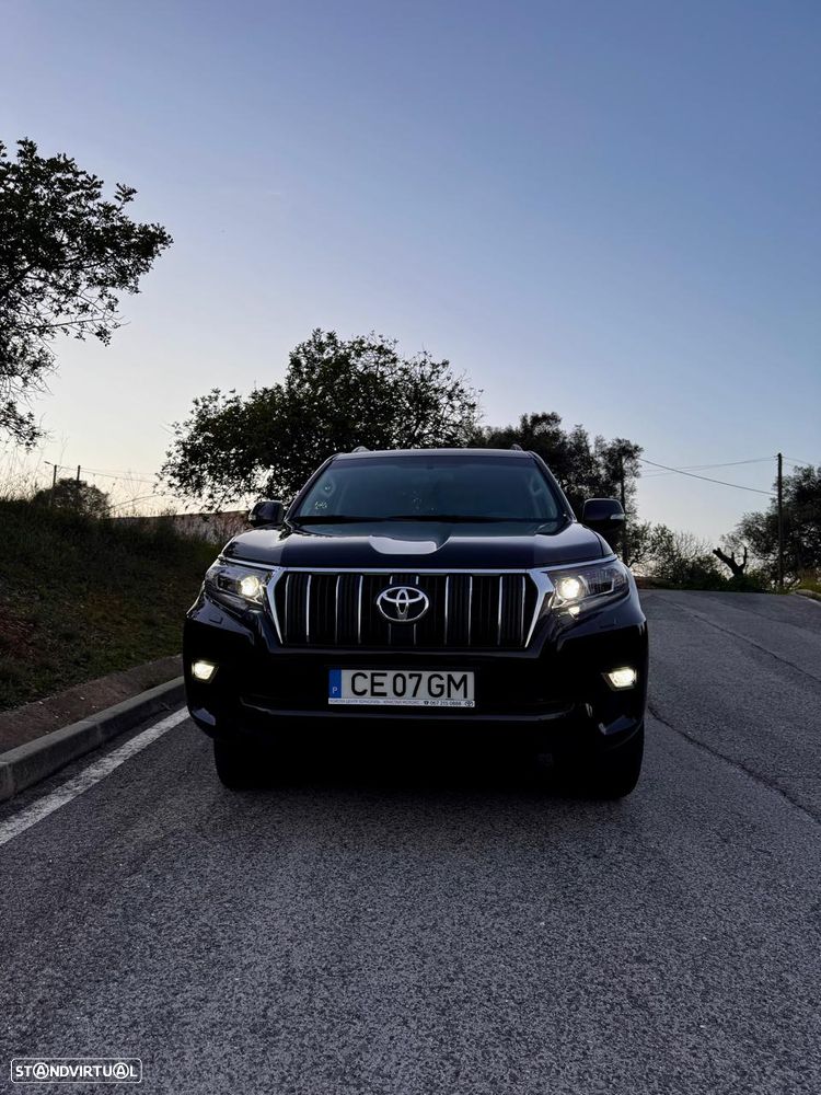 Toyota Land Cruiser 2.8 D-4D Auto Executive - 33