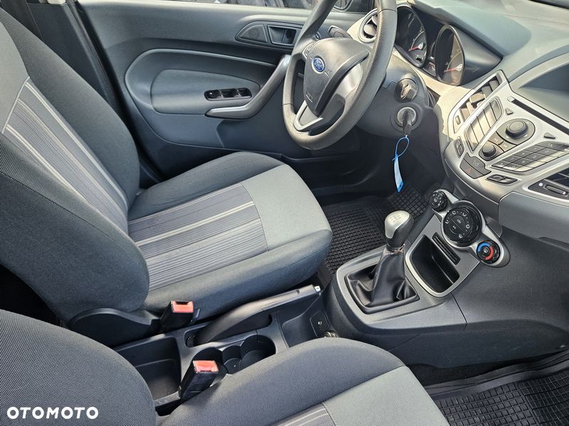 Ford Fiesta 1.25 Ambiente - 5
