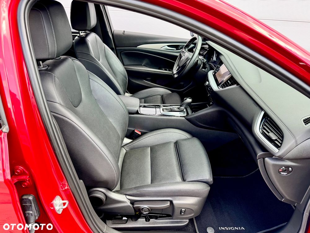 Opel Insignia - 31