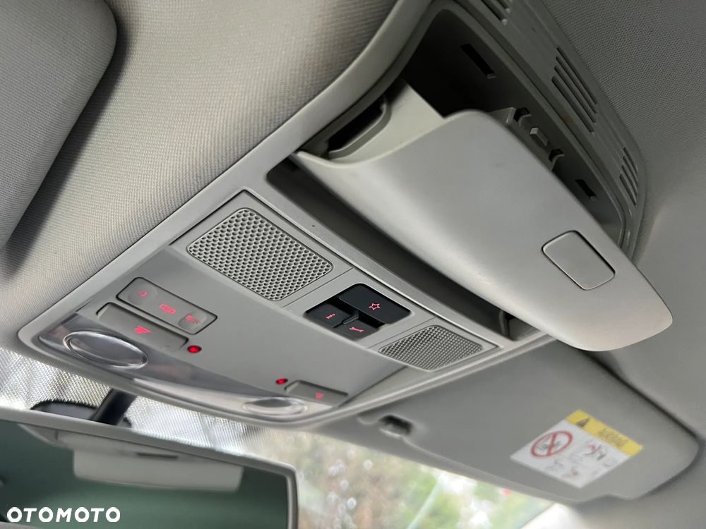 Volkswagen Passat 1.4 TSI BMT Highline DSG - 8