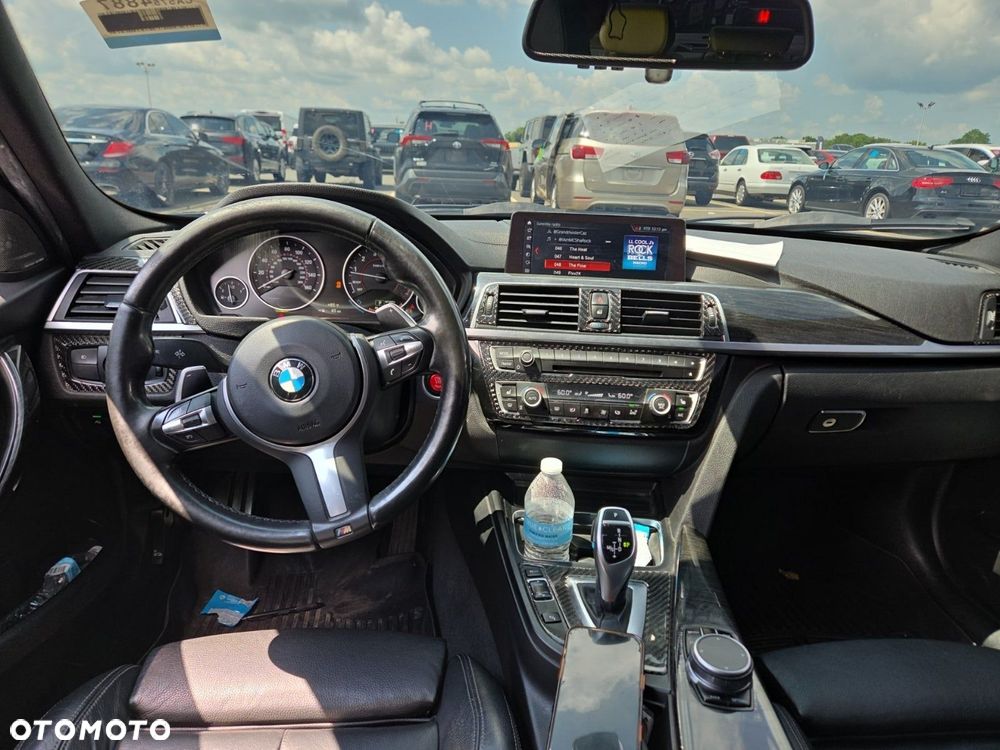 BMW Seria 3 340i xDrive M Sport - 8