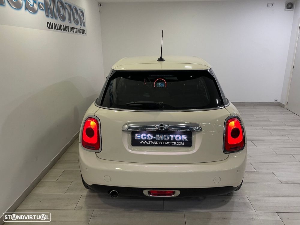 MINI 5 Portas One D - 17
