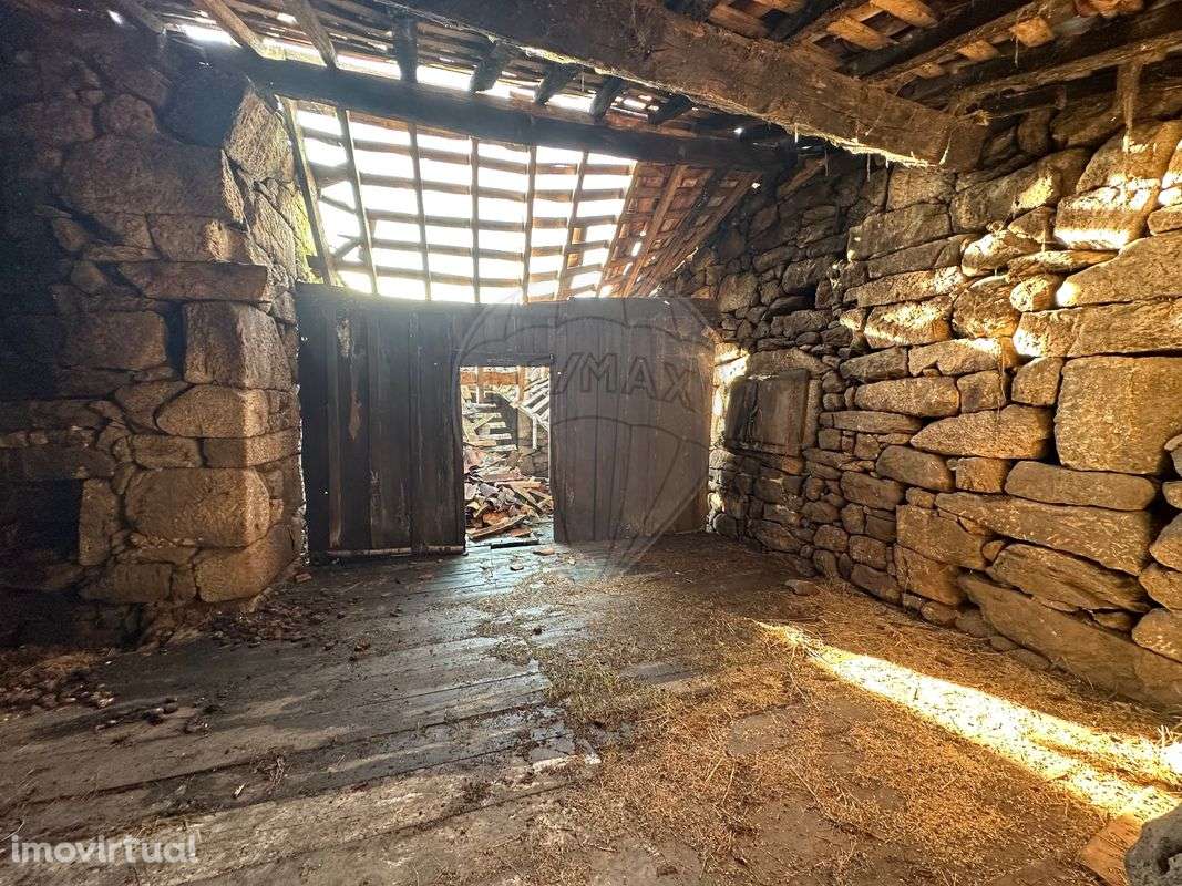 Moradia T1 para venda - Grande imagem: 5/25