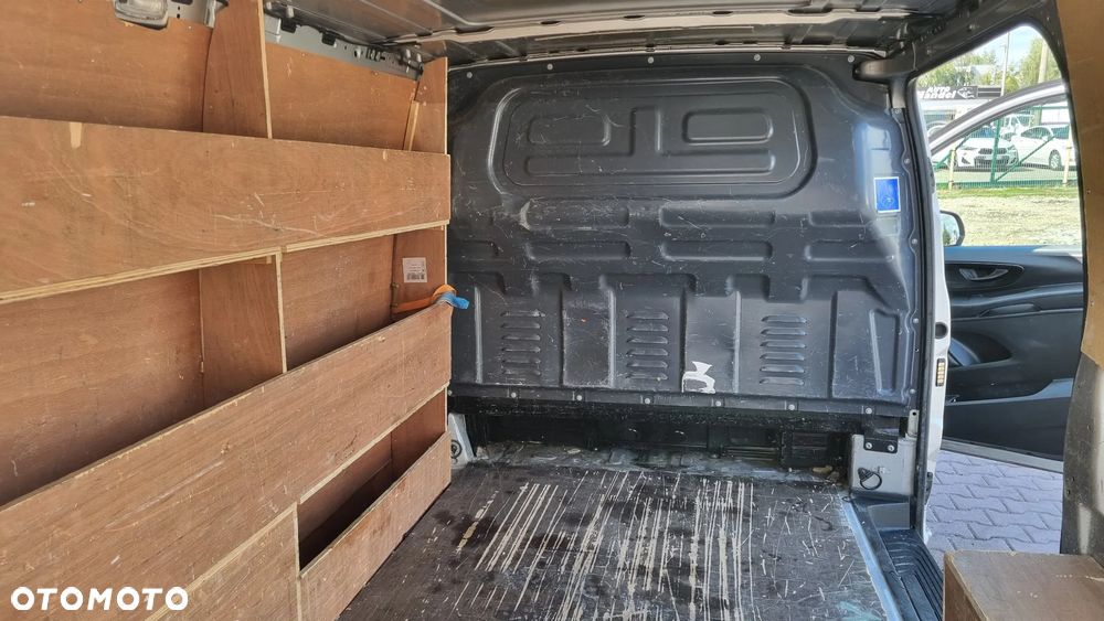 Mercedes-Benz Vito - 17