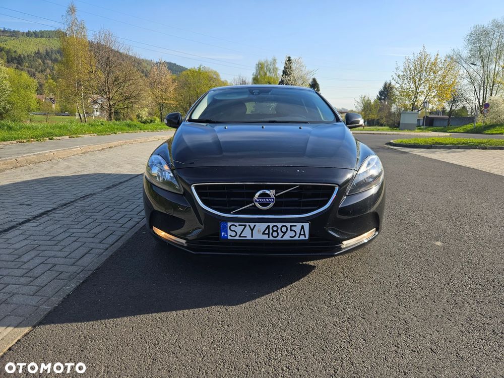 Volvo V40 T2 - 2