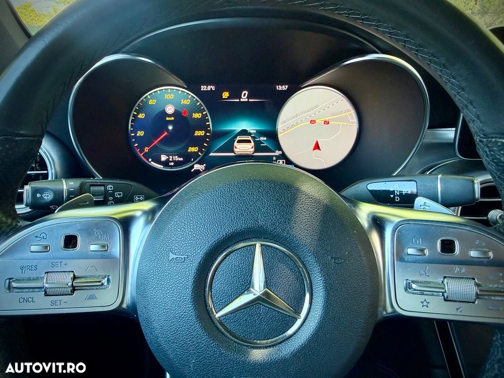 Mercedes-Benz GLC 220 d 4MATIC 9G-TRONIC AMG Line Plus - 11