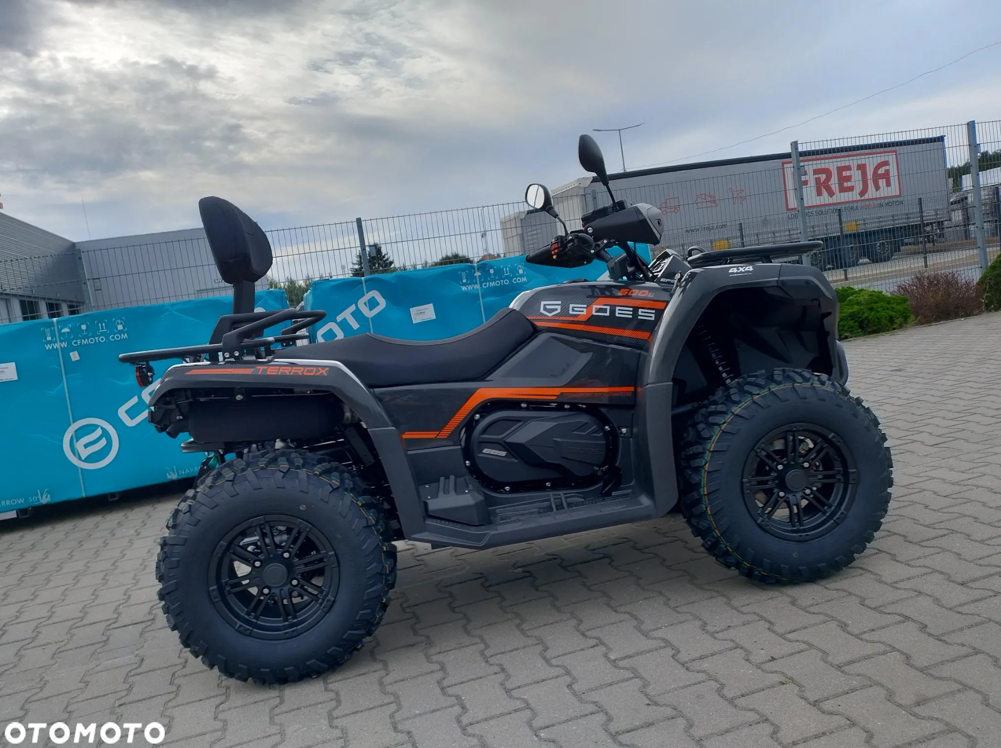 CFMoto CForce - 14