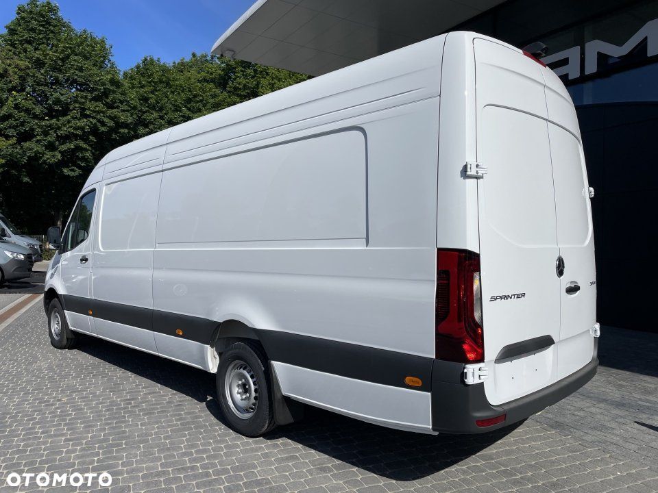Mercedes-Benz Sprinter - 3