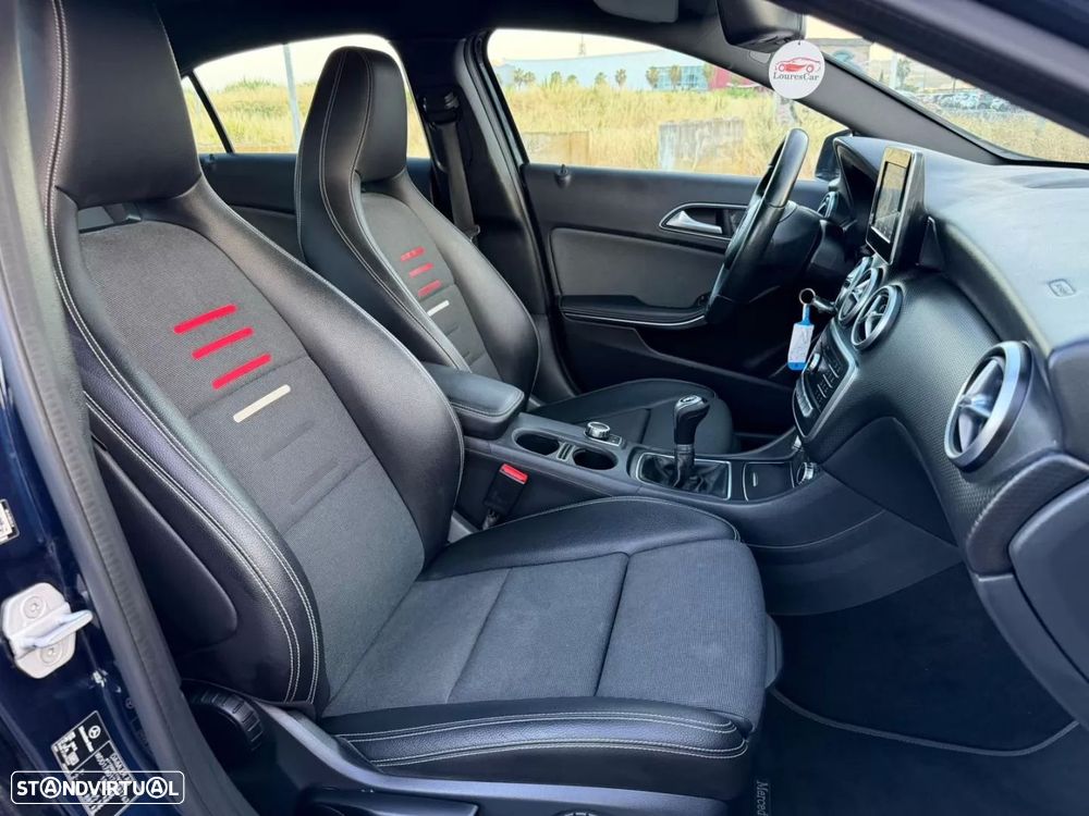 Mercedes-Benz A 180 d Style - 12