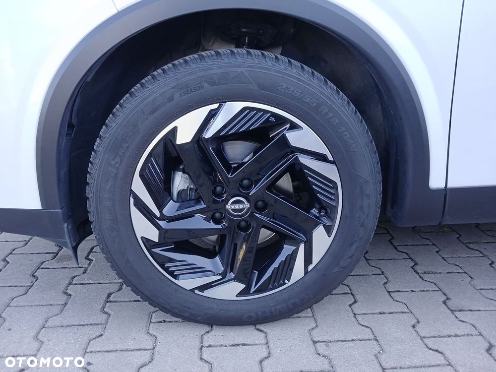 Nissan Qashqai 1.3 DIG-T MHEV N-Connecta Xtronic - 27