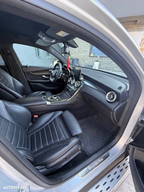 Mercedes-Benz GLC 250 d 4Matic 9G-TRONIC - 25
