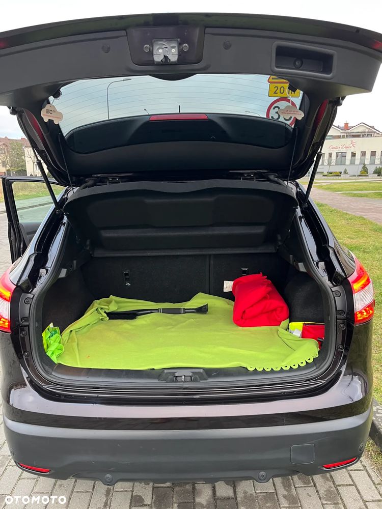 Nissan Qashqai 1.2 DIG-T Tekna - 10