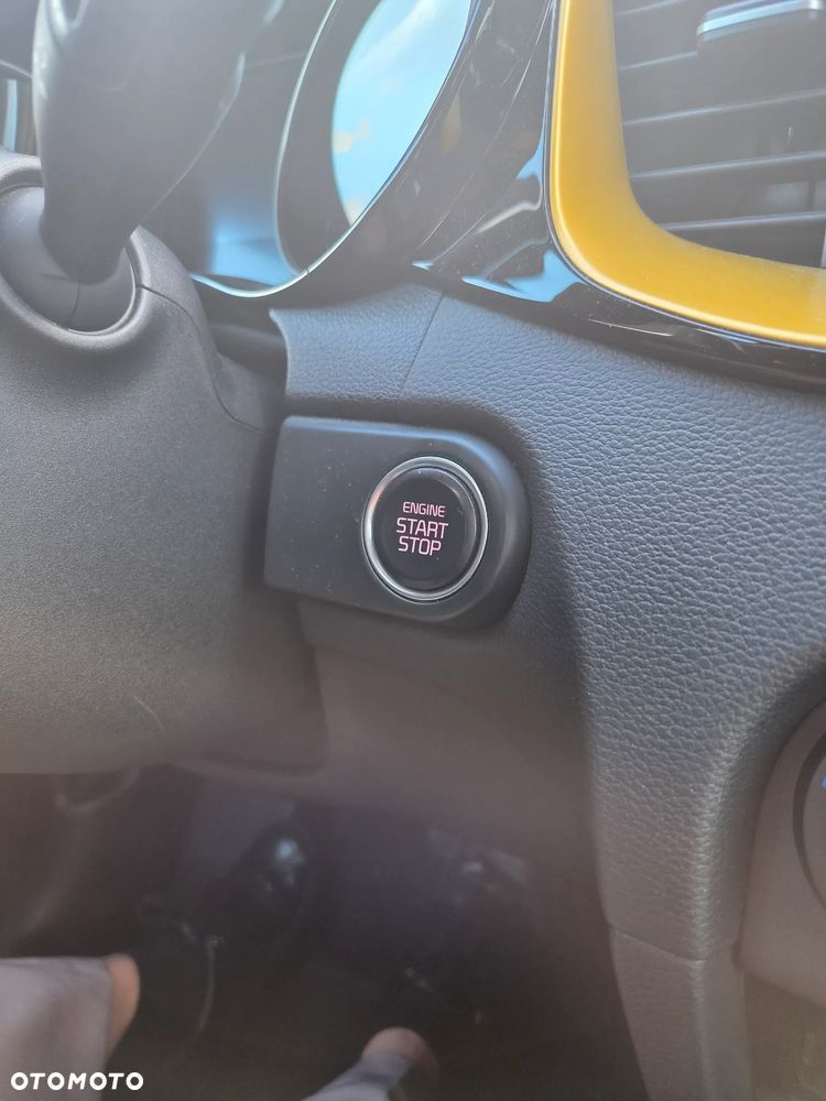 Kia XCeed - 11