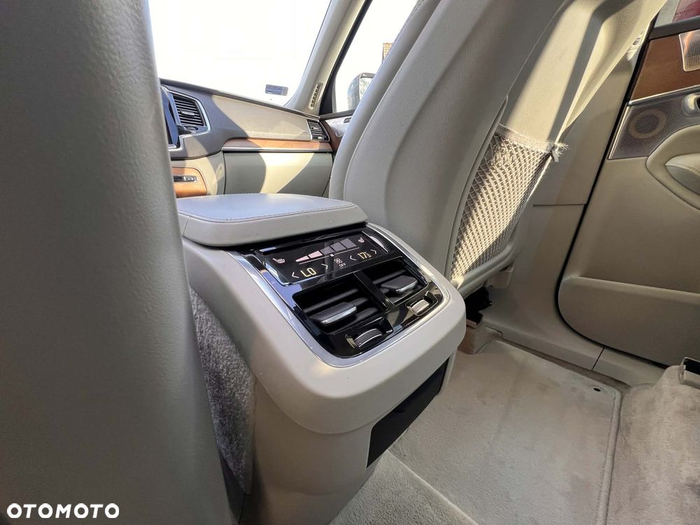 Volvo XC 90 T6 AWD Kinetic - 31