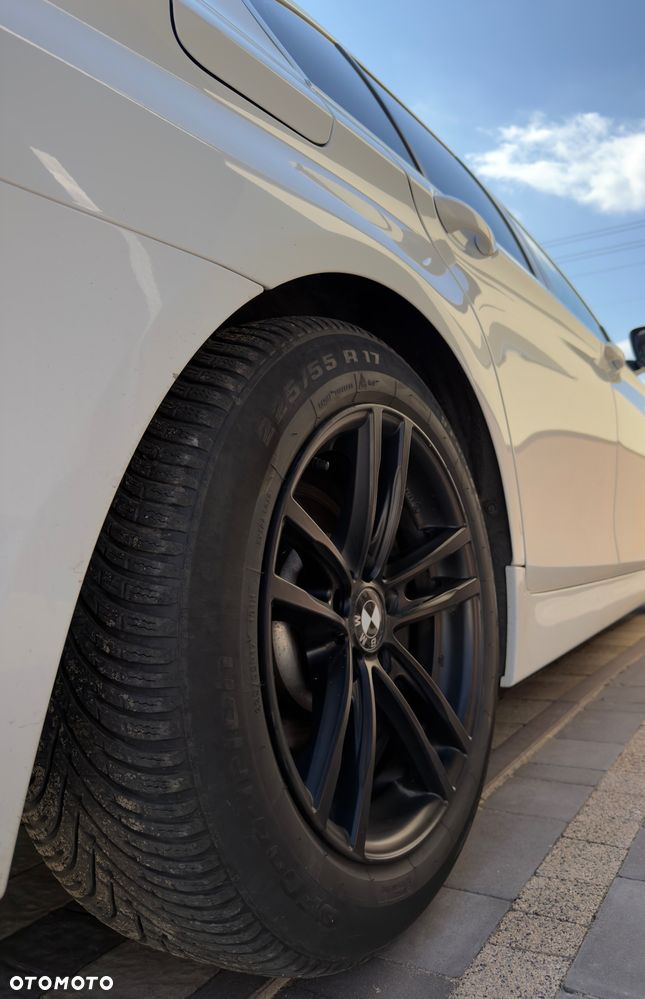 BMW Seria 5 - 13