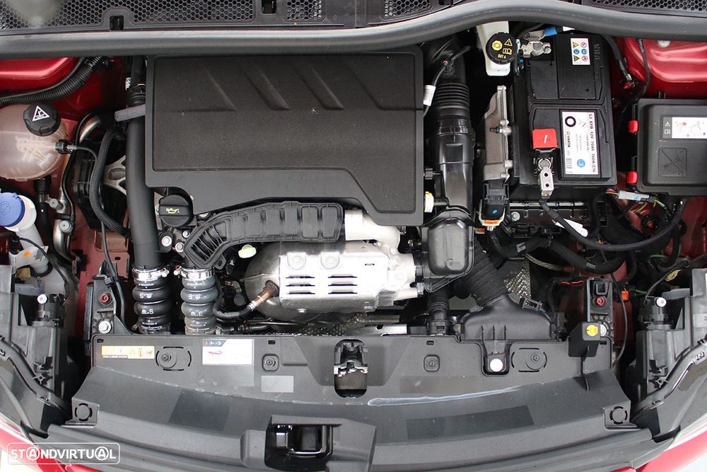 Peugeot 2008 1.2 PureTech Allure - 25