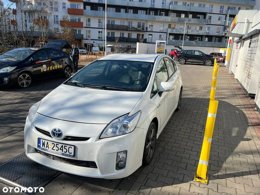 Toyota Prius - 22