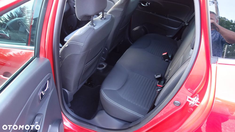 Renault Clio 0.9 Energy TCe Limited EU6 - 28