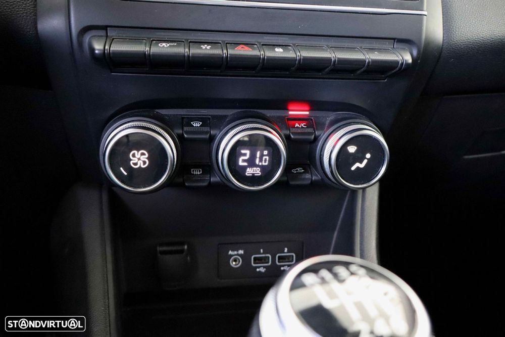 Renault Captur 1.0 TCe Evolution - 37