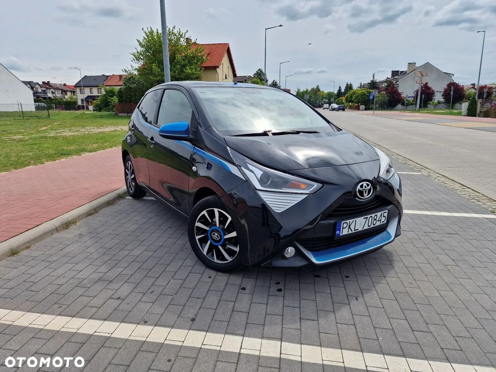 Toyota Aygo 1.0 VVT-i Black Edition - 1