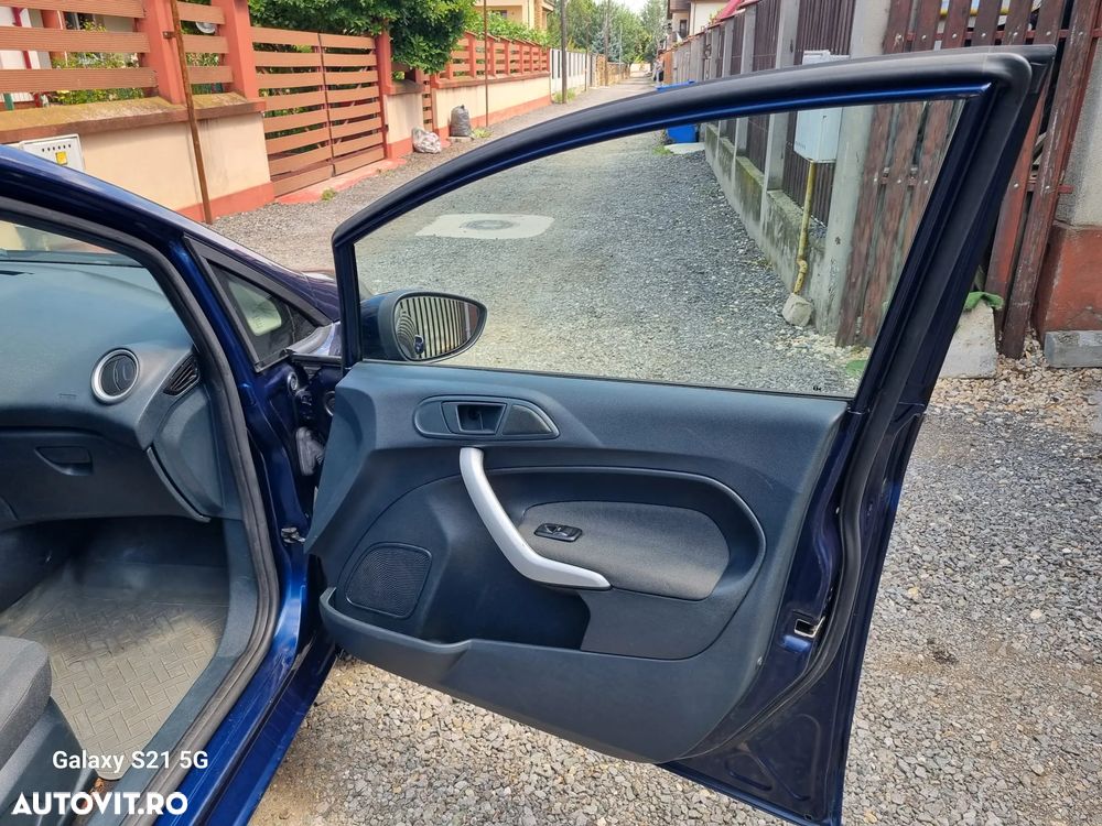 FORD Fiesta 2012 — imagine 19