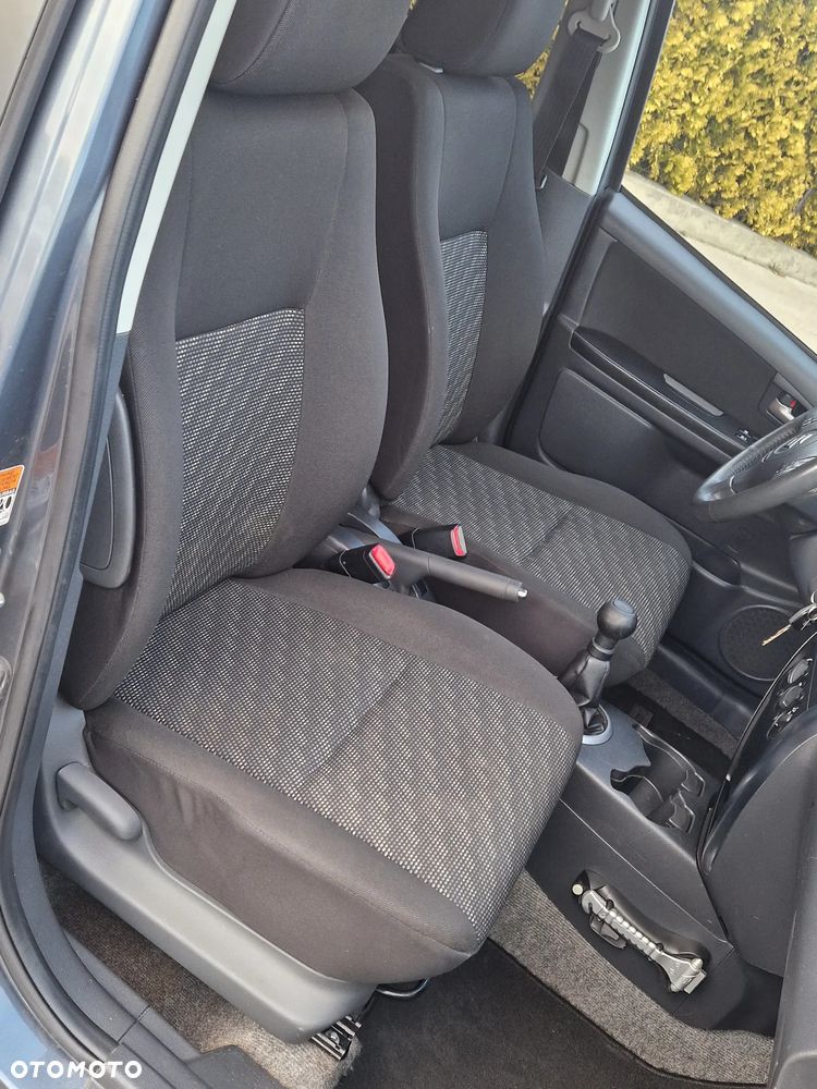 Suzuki SX4 - 17