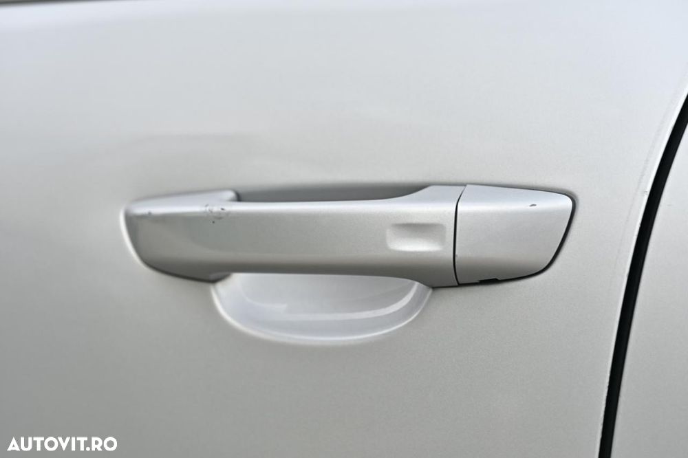 Volkswagen Touareg 3.0 V6 TDI Blue Motion DPF Automatik - 10
