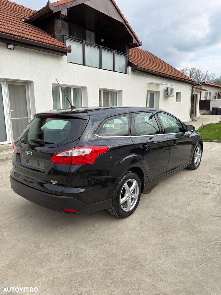 Ford Focus 1.6 TDCI DPF Trend - 4