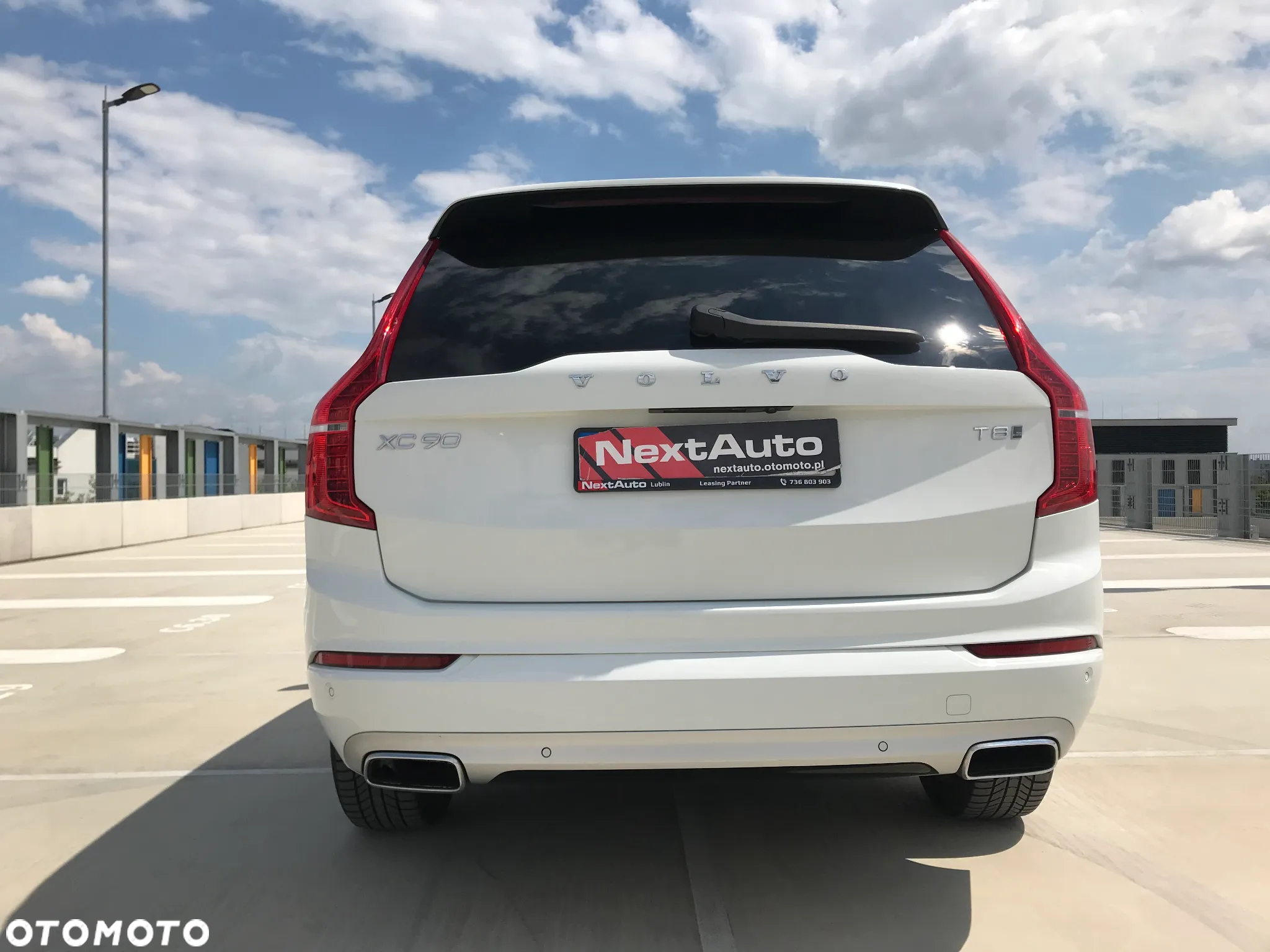 Volvo XC 90 T8 AWD Plug-In Hybrid R-Design 7os - 7