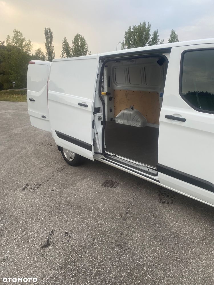 Ford Transit Custom - 21
