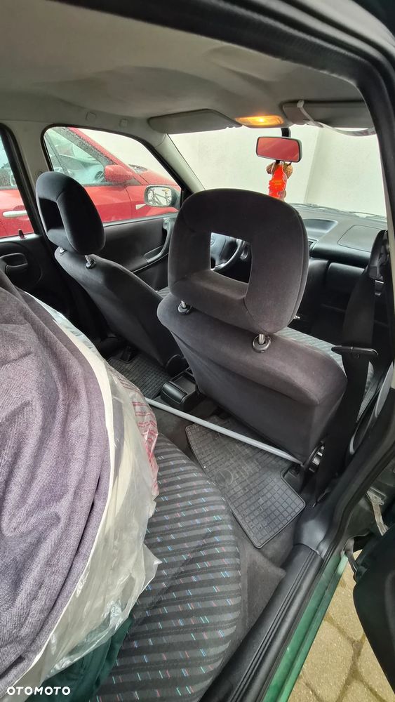 Opel Astra - 19