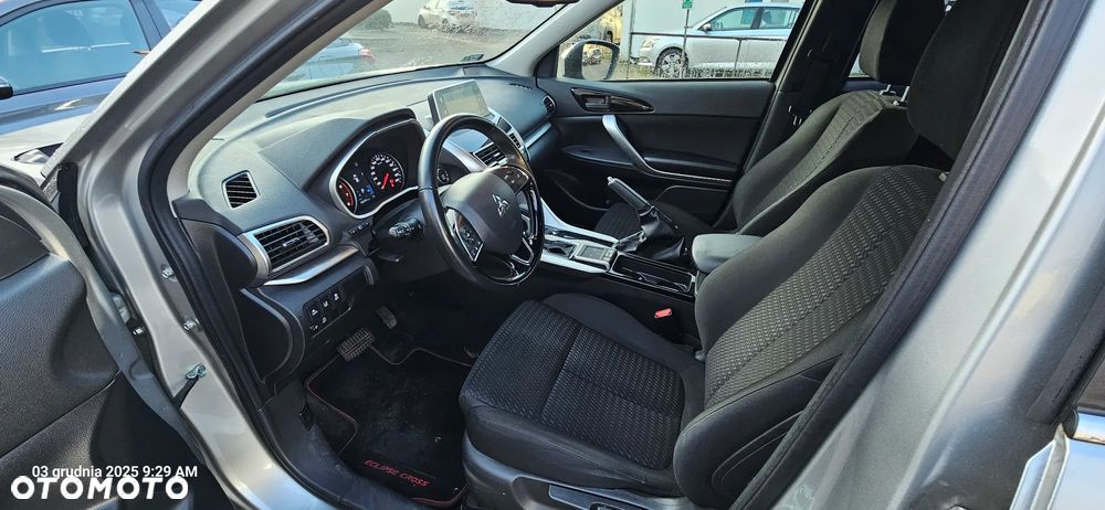 Mitsubishi Eclipse Cross 1.5 T GPF Intense Plus CVT - 8