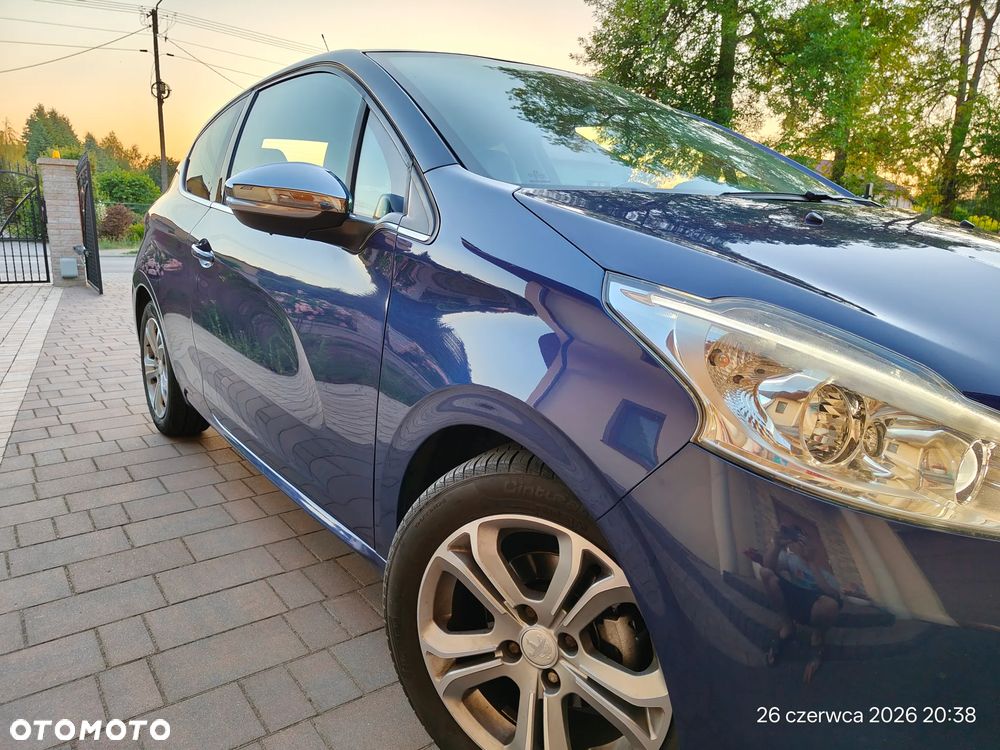 Peugeot 208 1.4 VTi Active - 3