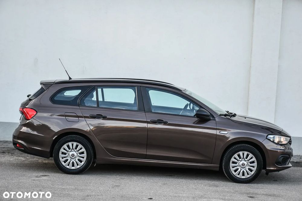 Fiat Tipo 1.4 16V More - 17