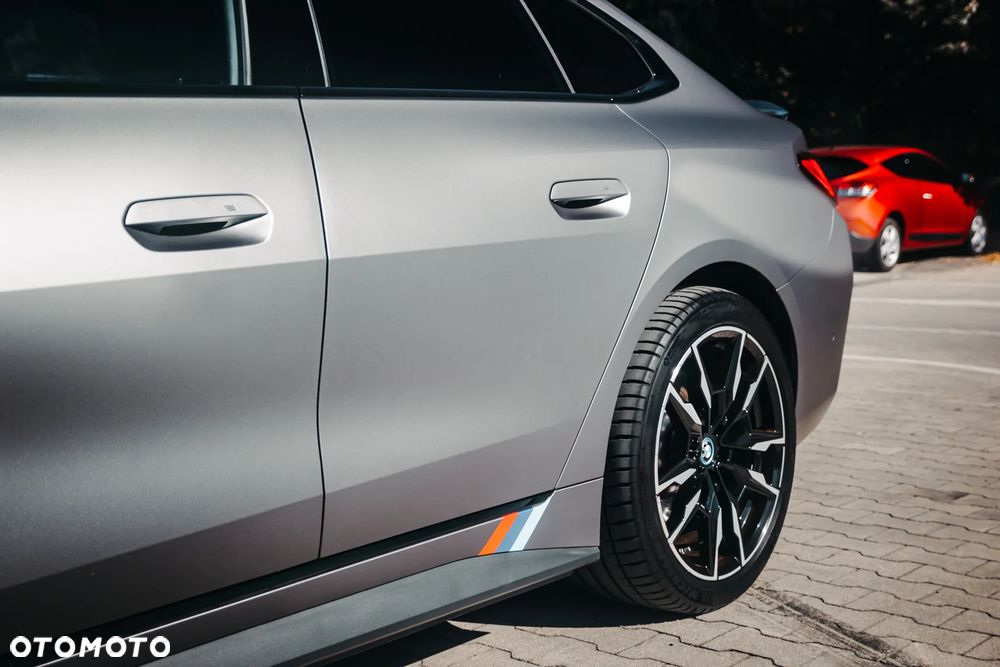 BMW i4 83.9kWh M50 xDrive - 8