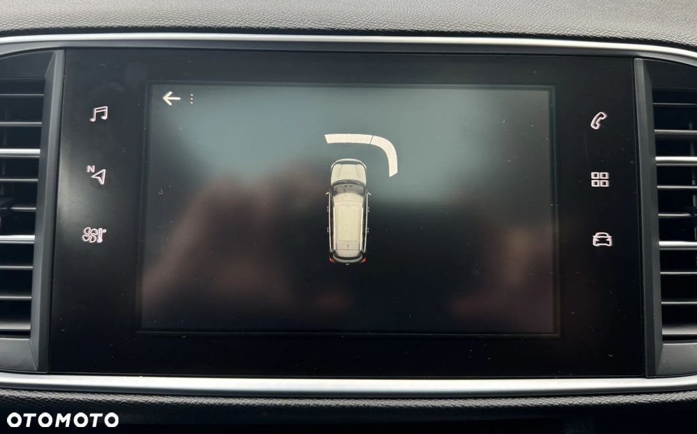 Peugeot 308 - 33