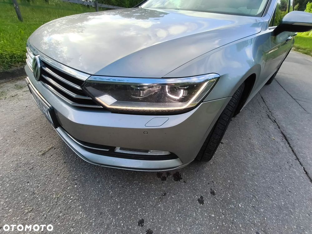 Volkswagen Passat - 19
