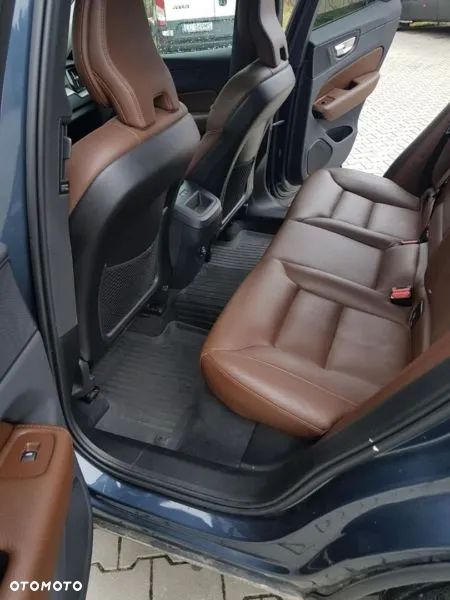 Volvo XC 60 T5 Geartronic Momentum - 5